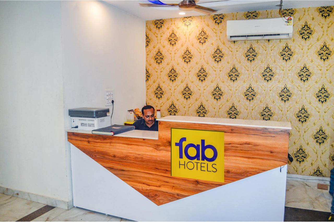 Fabhotel The Golf Inn ノイダ エクステリア 写真